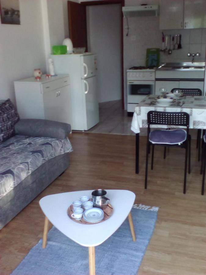 Apartment Meri 2Nd Floor Dramalj Eksteriør billede